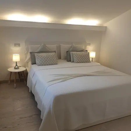 Luxury Penthouse With Stunning Sea View Apartment